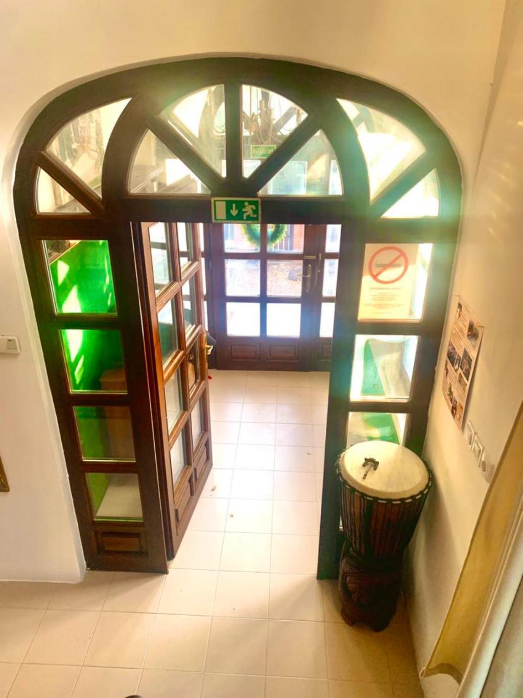 Villa Butterfly Budapest Eksteriør bilde
